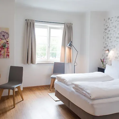Hotel Wailtl 3*