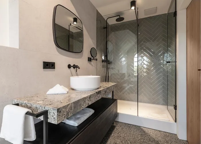 Otel Wailtl 3*